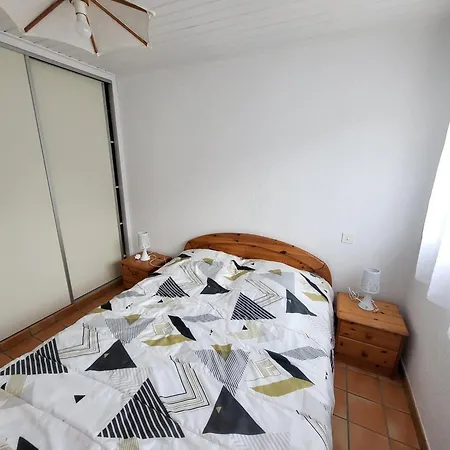 Lumineux Proche Et Commerces - Fr-1-92-956 莱萨布勒-多洛讷